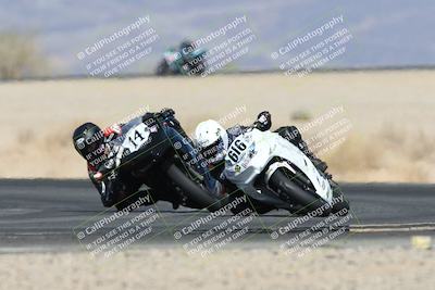 media/Apr-19-2025-CVMA (Sat) [[586b59ad56]]/Race 14-500-350 Supersport/